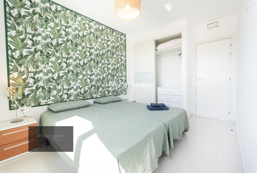 Wederverkoop - PENTHOUSE -
TORREVIEJA - Punta Prima