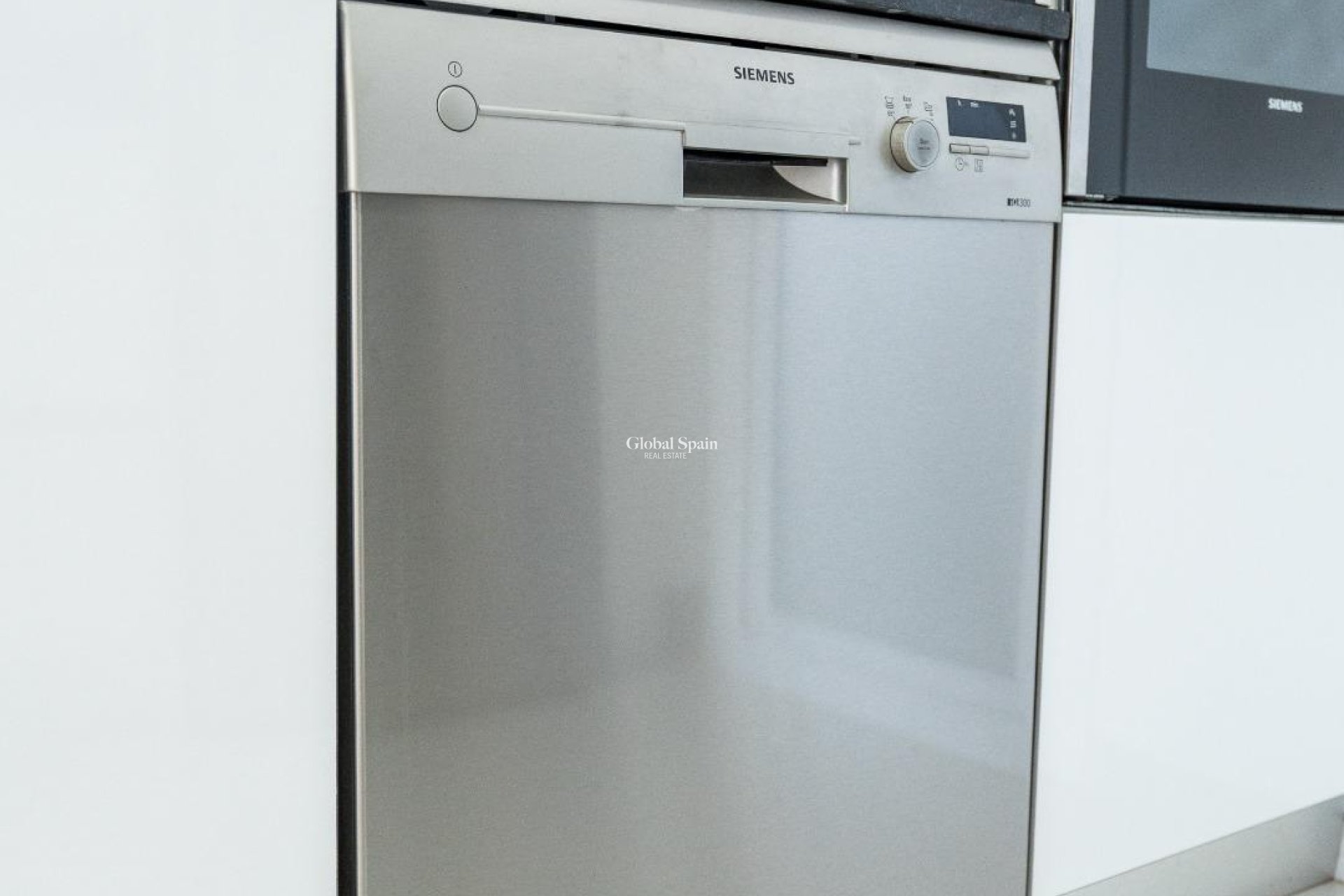 Wederverkoop - PENTHOUSE -
TORREVIEJA - Punta Prima