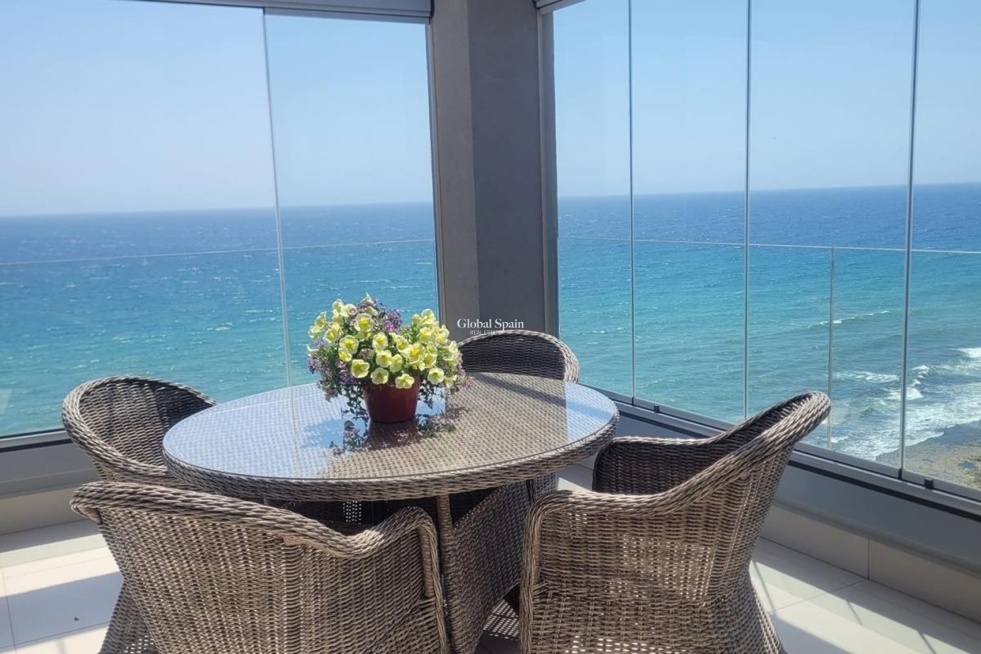 Wederverkoop - PENTHOUSE -
TORREVIEJA - Punta Prima