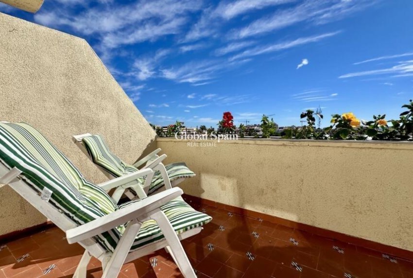 Wederverkoop - PENTHOUSE -
TORREVIEJA - Punta Prima