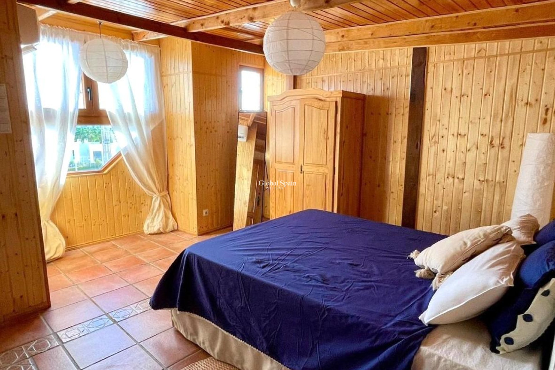 Wederverkoop - PENTHOUSE -
TORREVIEJA - Punta Prima