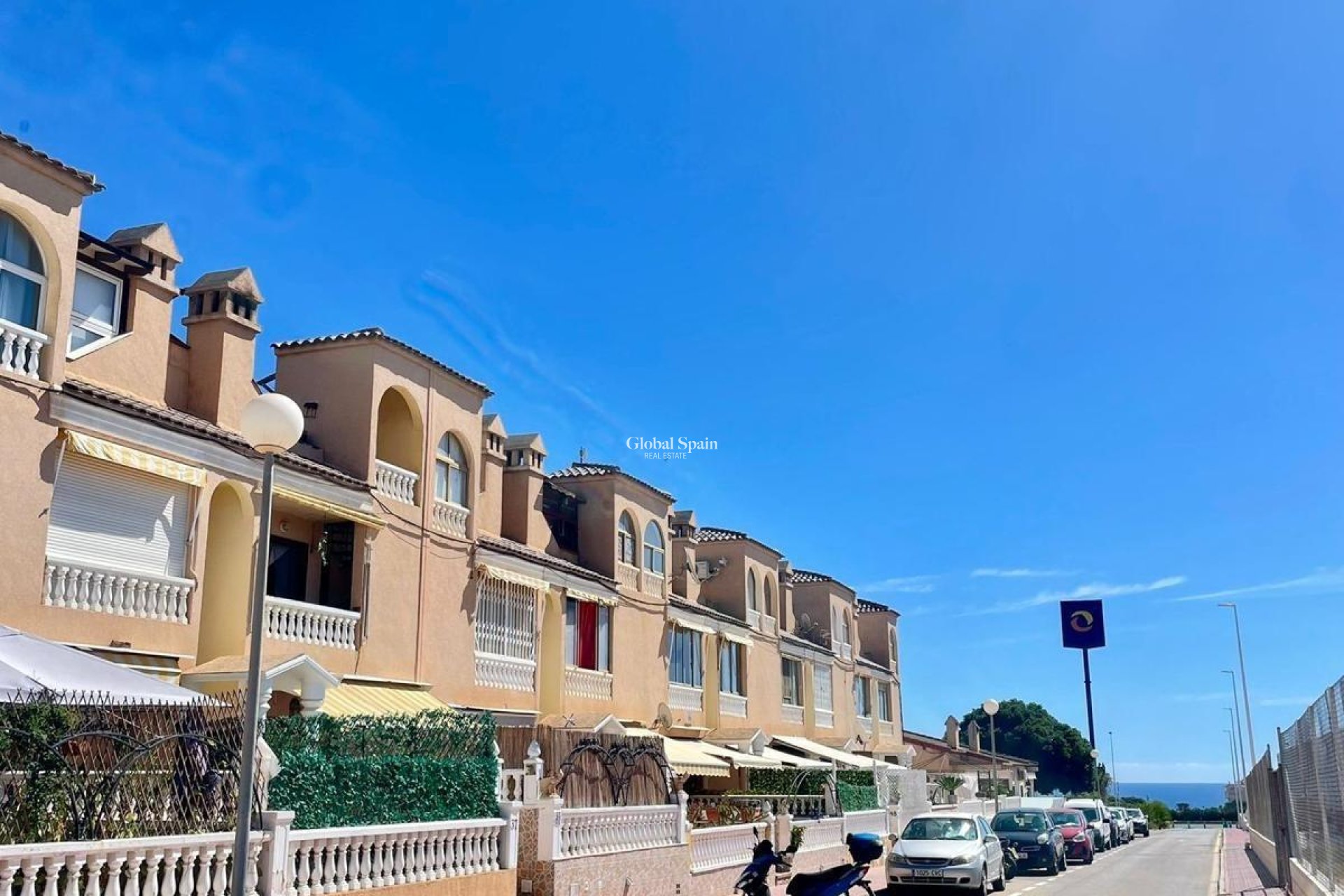 Wederverkoop - PENTHOUSE -
TORREVIEJA - Punta Prima