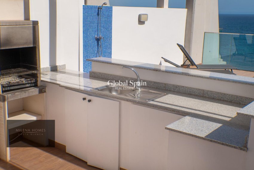 Wederverkoop - PENTHOUSE -
TORREVIEJA - Punta Prima