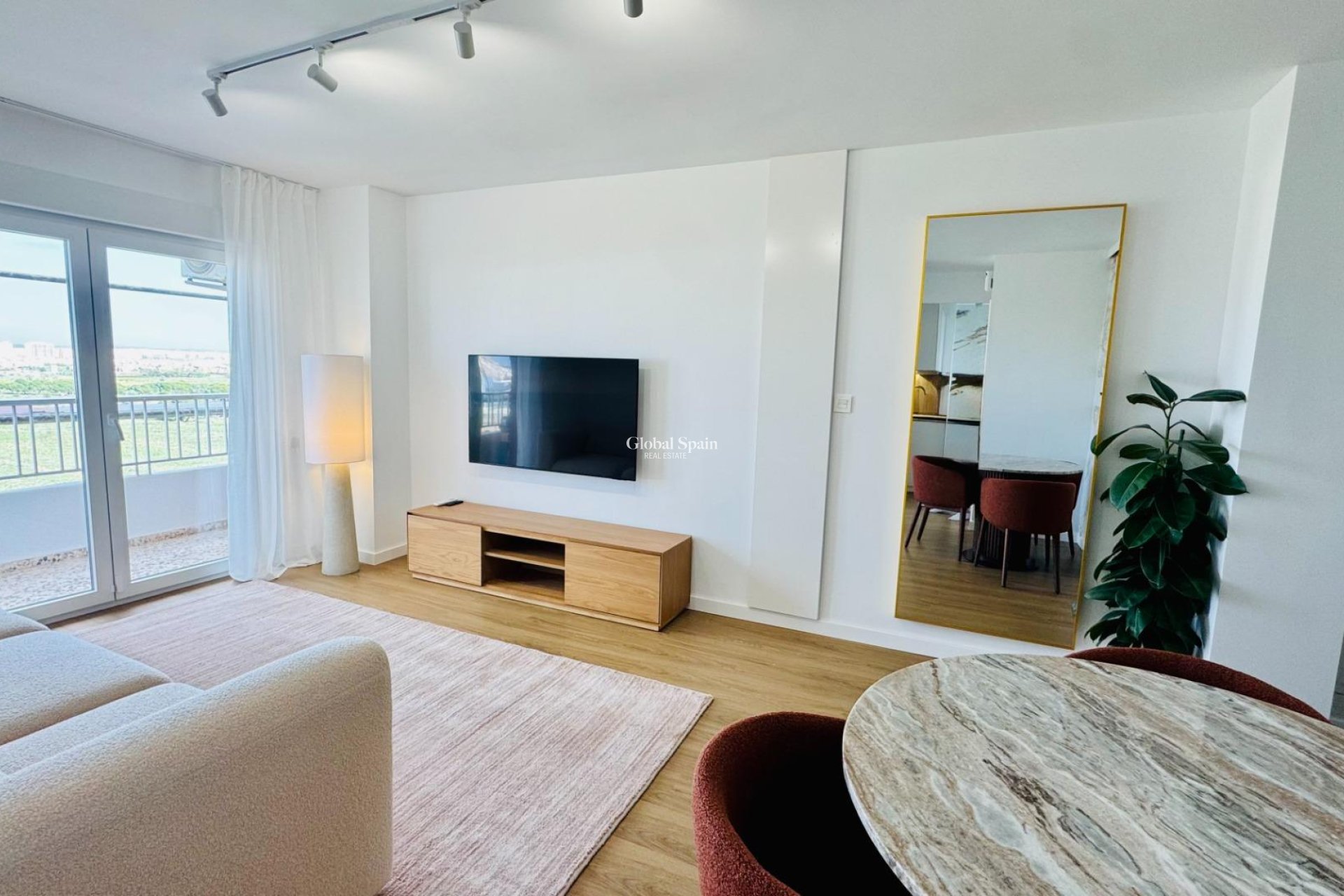 Wederverkoop - PENTHOUSE -
TORREVIEJA - Punta Prima