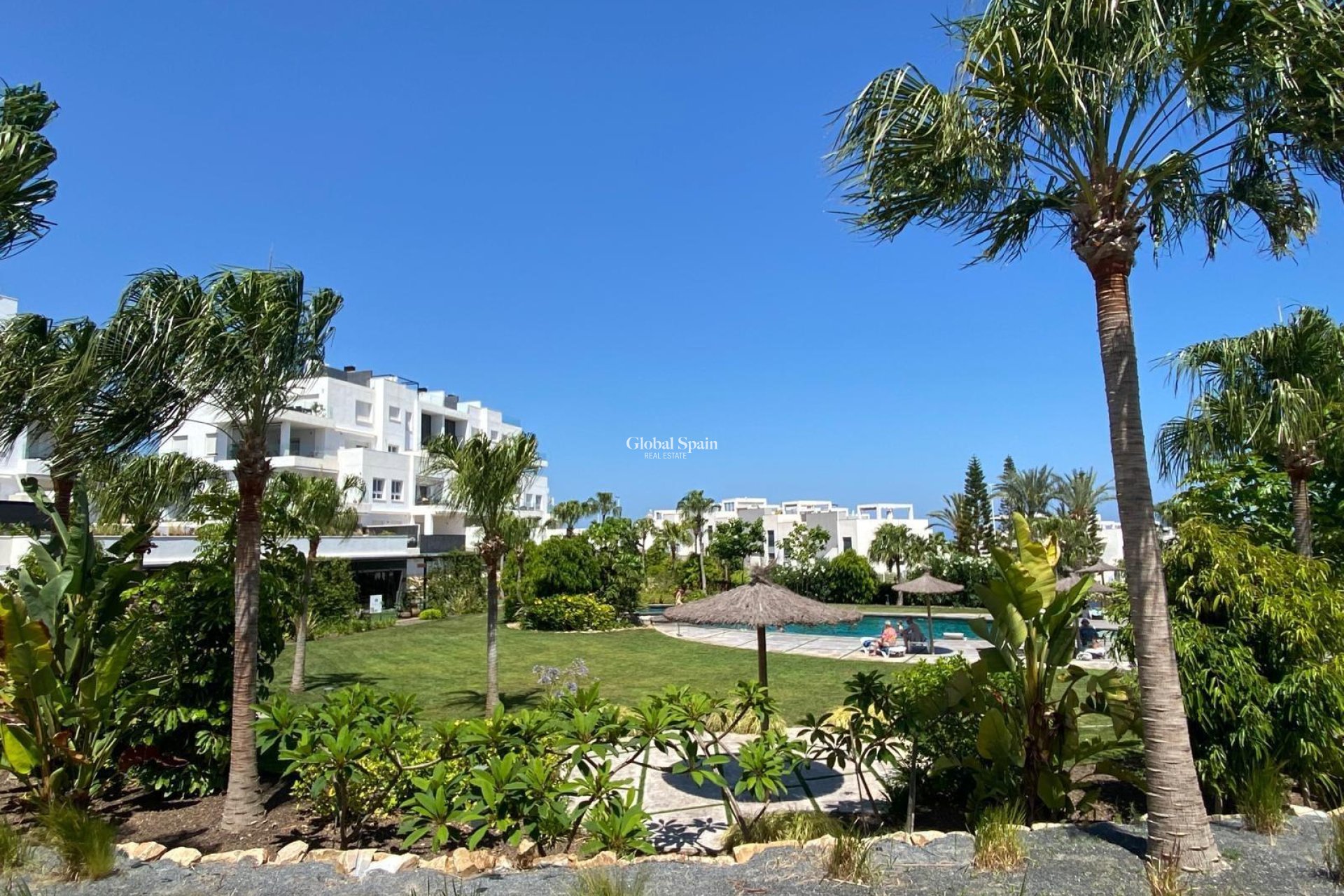 Wederverkoop - PENTHOUSE -
TORREVIEJA - Punta Prima