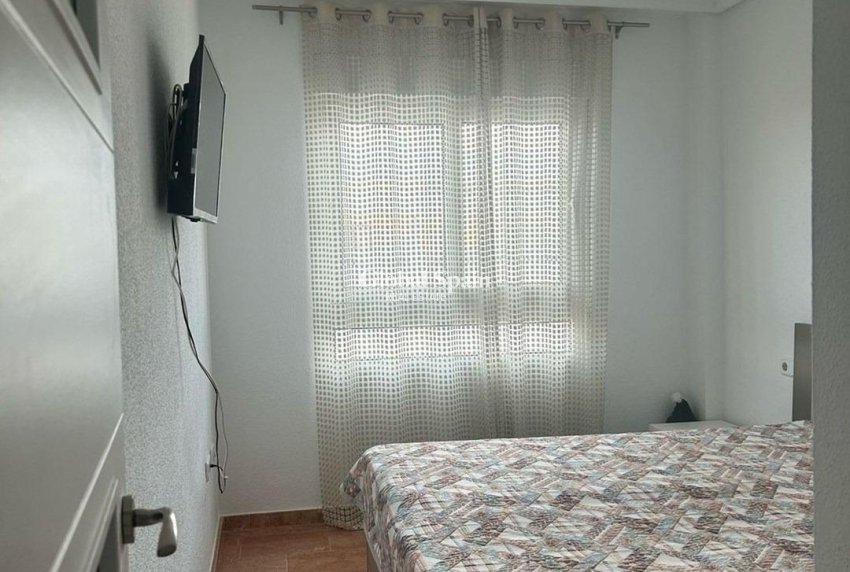 Wederverkoop - PENTHOUSE -
TORREVIEJA - Torreblanca