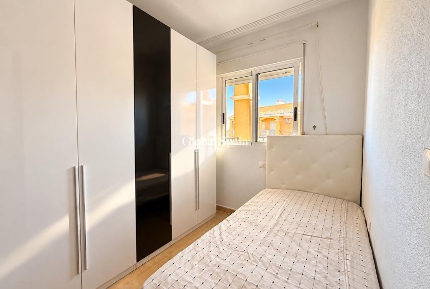 Wederverkoop - PENTHOUSE -
TORREVIEJA - Torreblanca