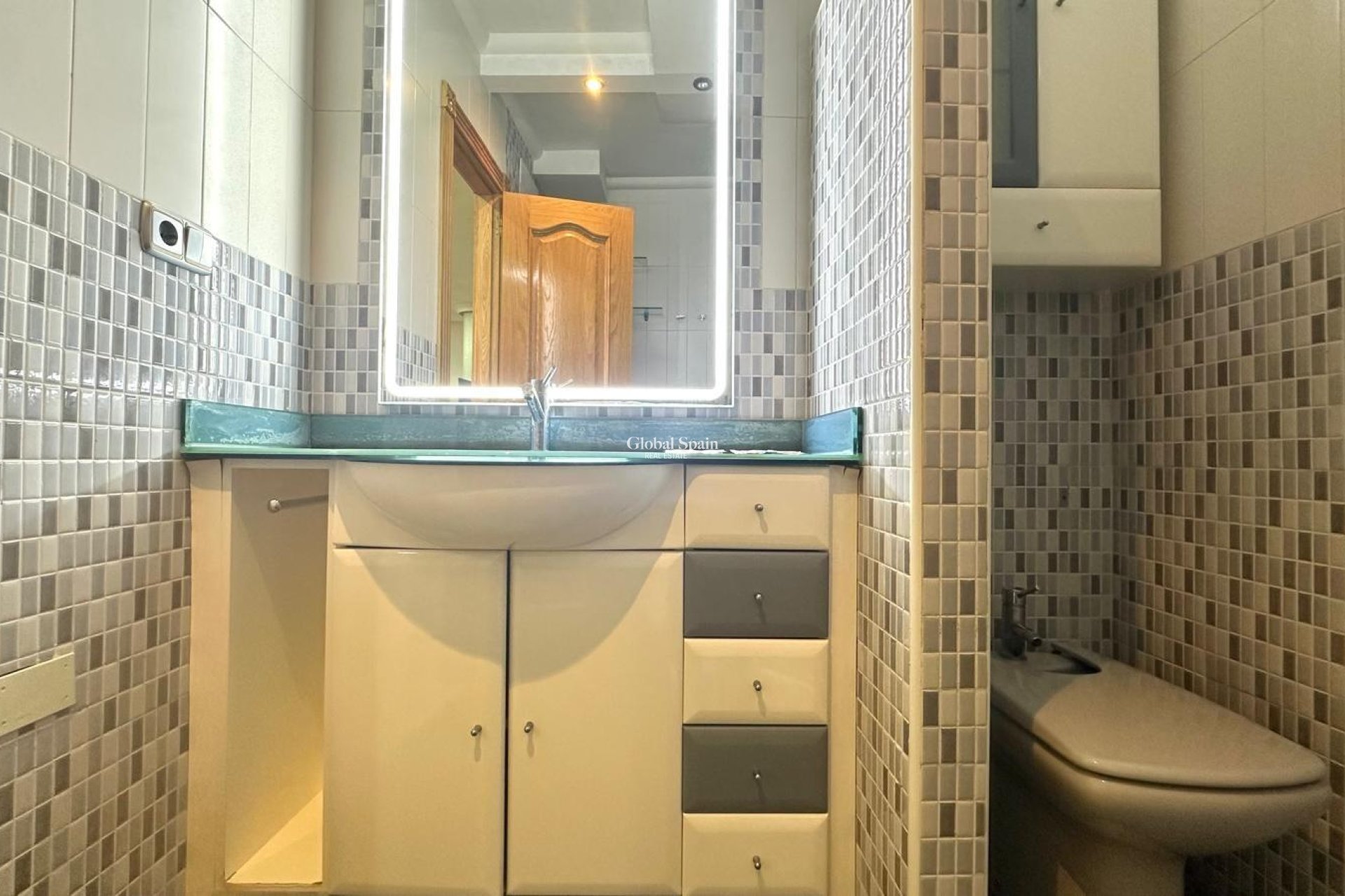 Wederverkoop - PENTHOUSE -
TORREVIEJA - Torrevieja