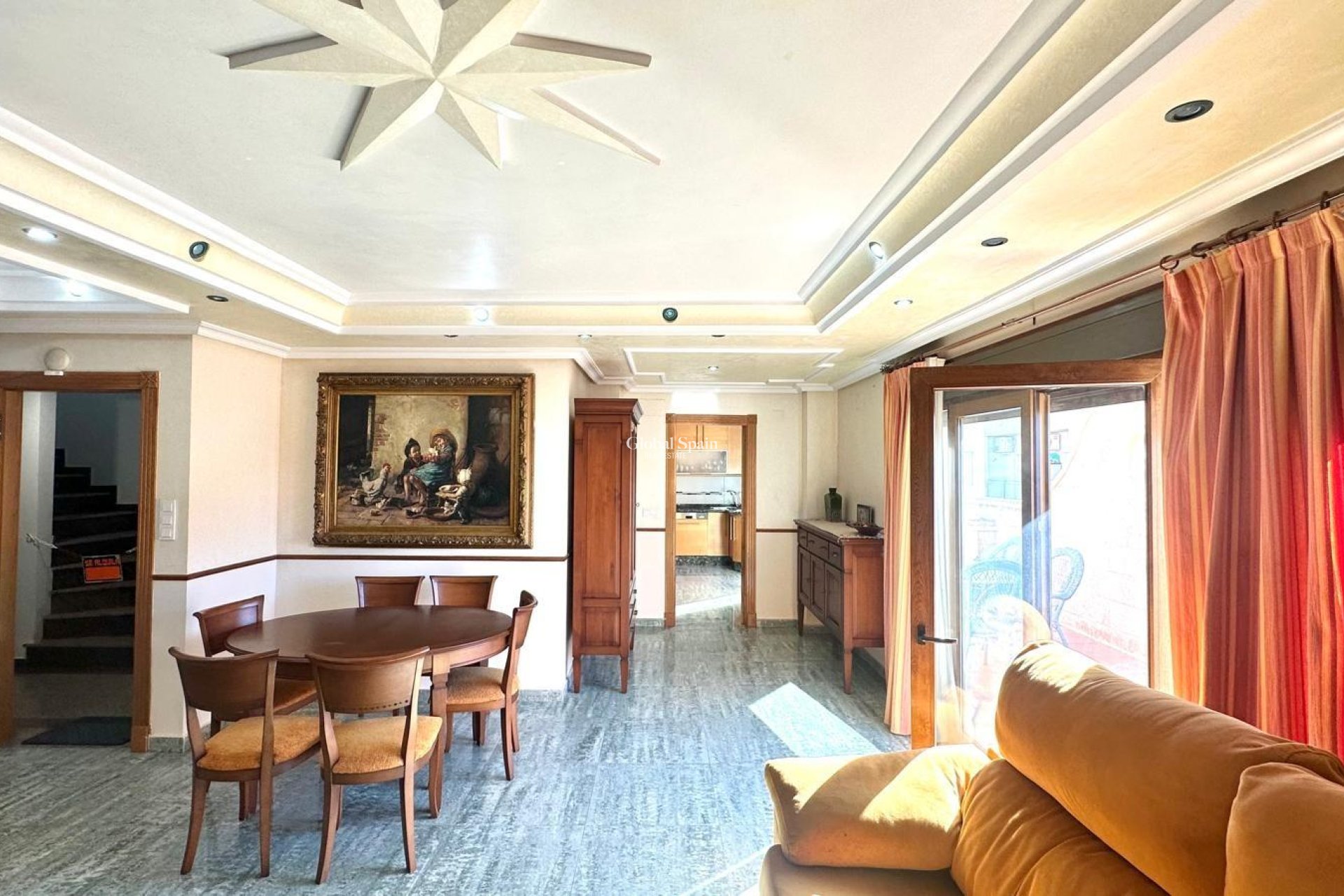 Wederverkoop - PENTHOUSE -
TORREVIEJA - Torrevieja