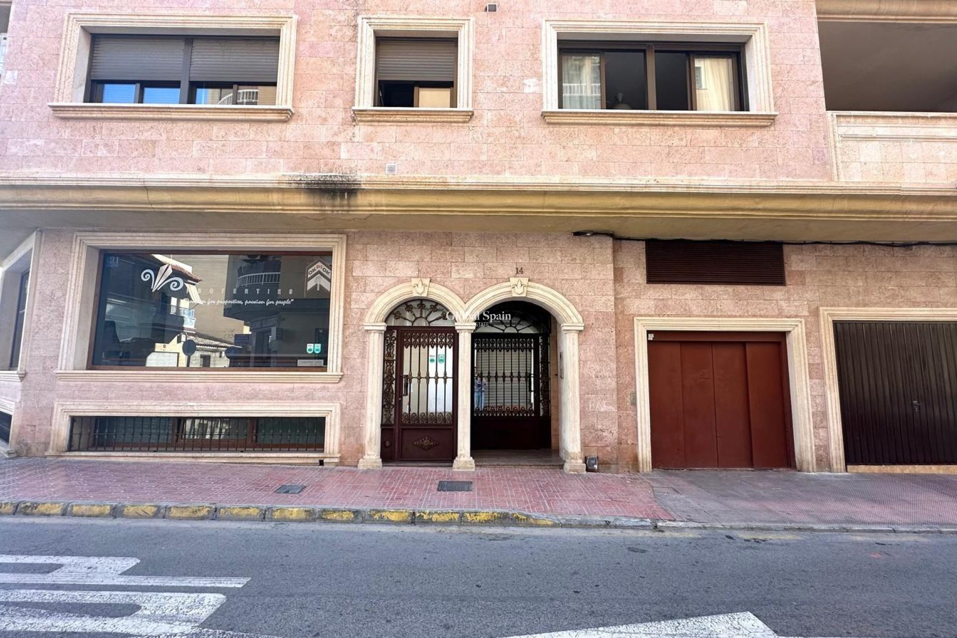 Wederverkoop - PENTHOUSE -
TORREVIEJA - Torrevieja