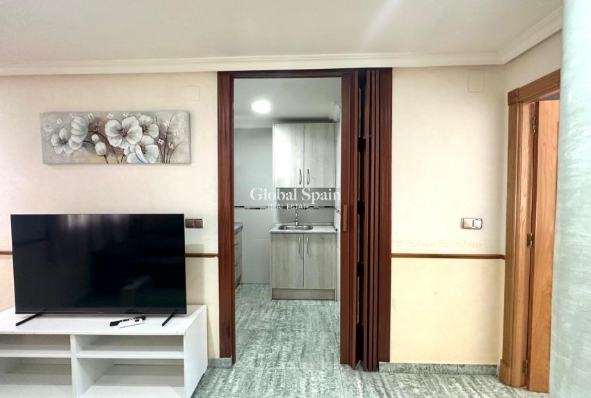 Wederverkoop - PENTHOUSE -
TORREVIEJA - Torrevieja