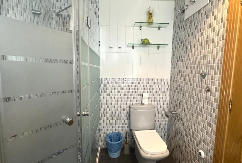 Wederverkoop - PENTHOUSE -
TORREVIEJA - Torrevieja