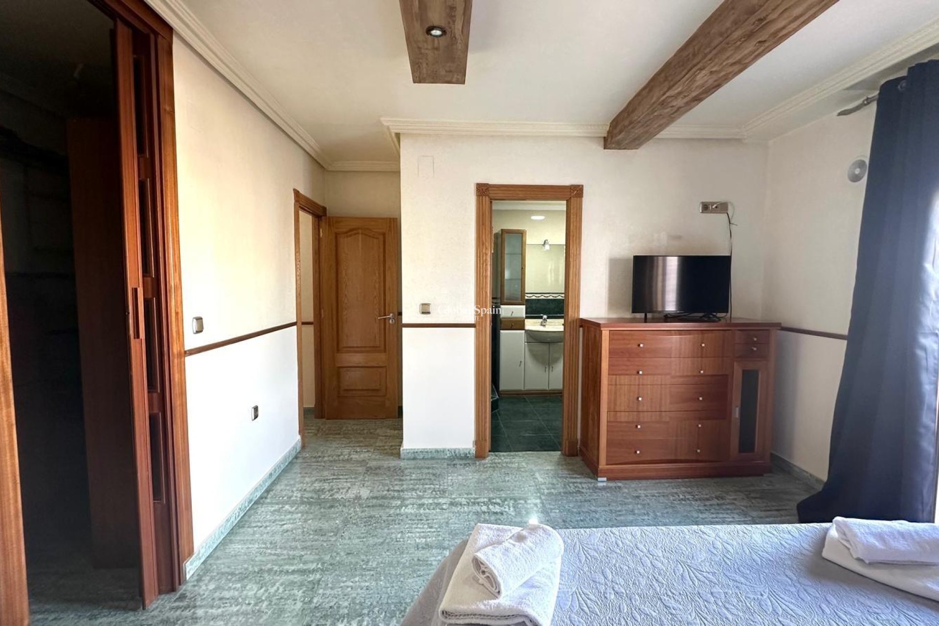 Wederverkoop - PENTHOUSE -
TORREVIEJA - Torrevieja
