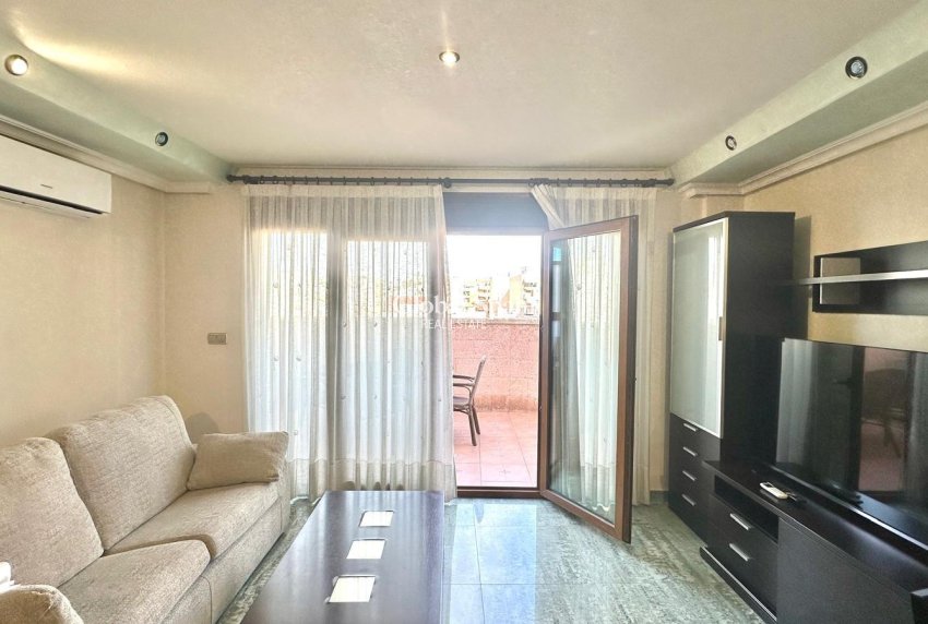 Wederverkoop - PENTHOUSE -
TORREVIEJA - Torrevieja