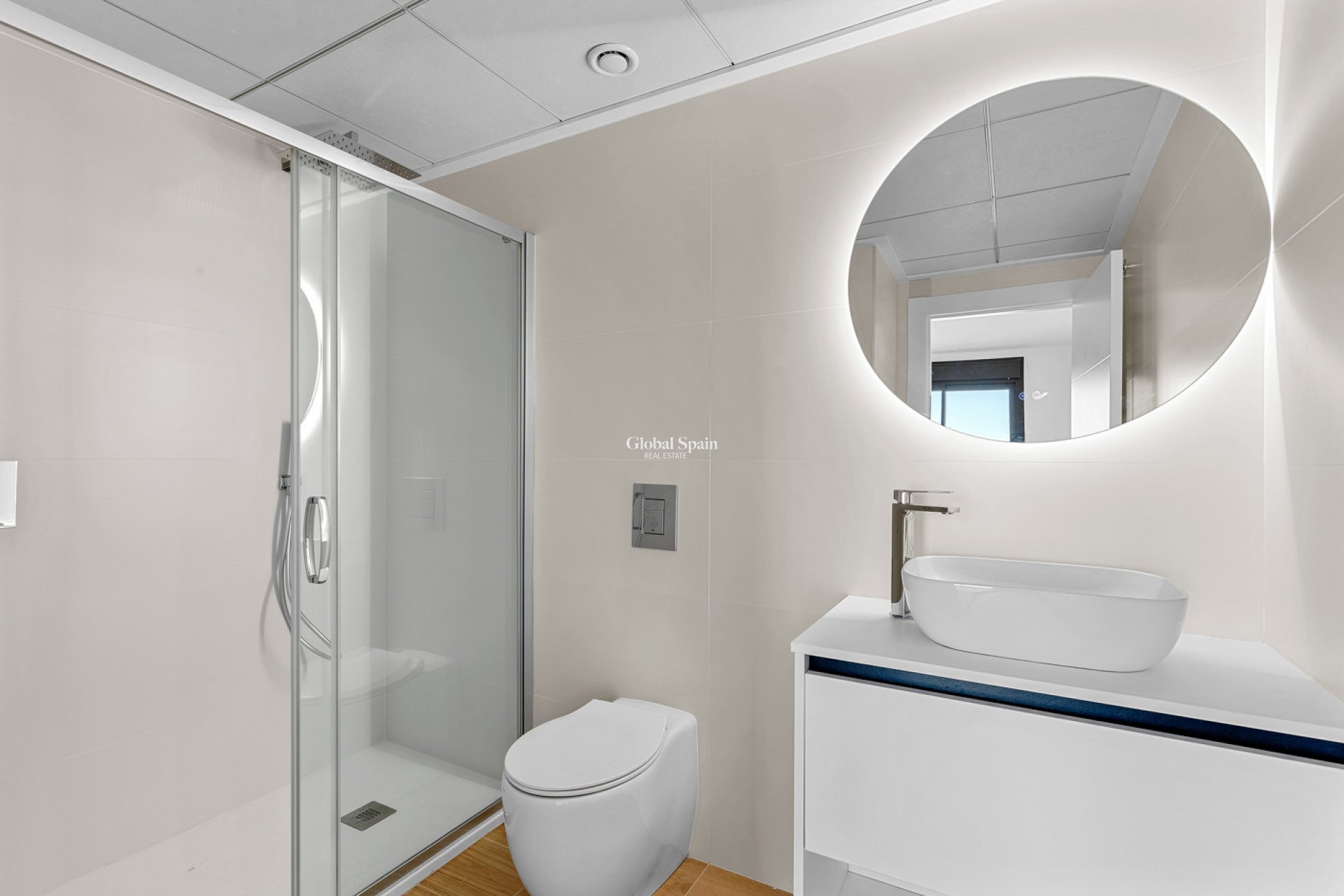 Wederverkoop - PENTHOUSE -
VILLAMARTÍN - Costa Blanca