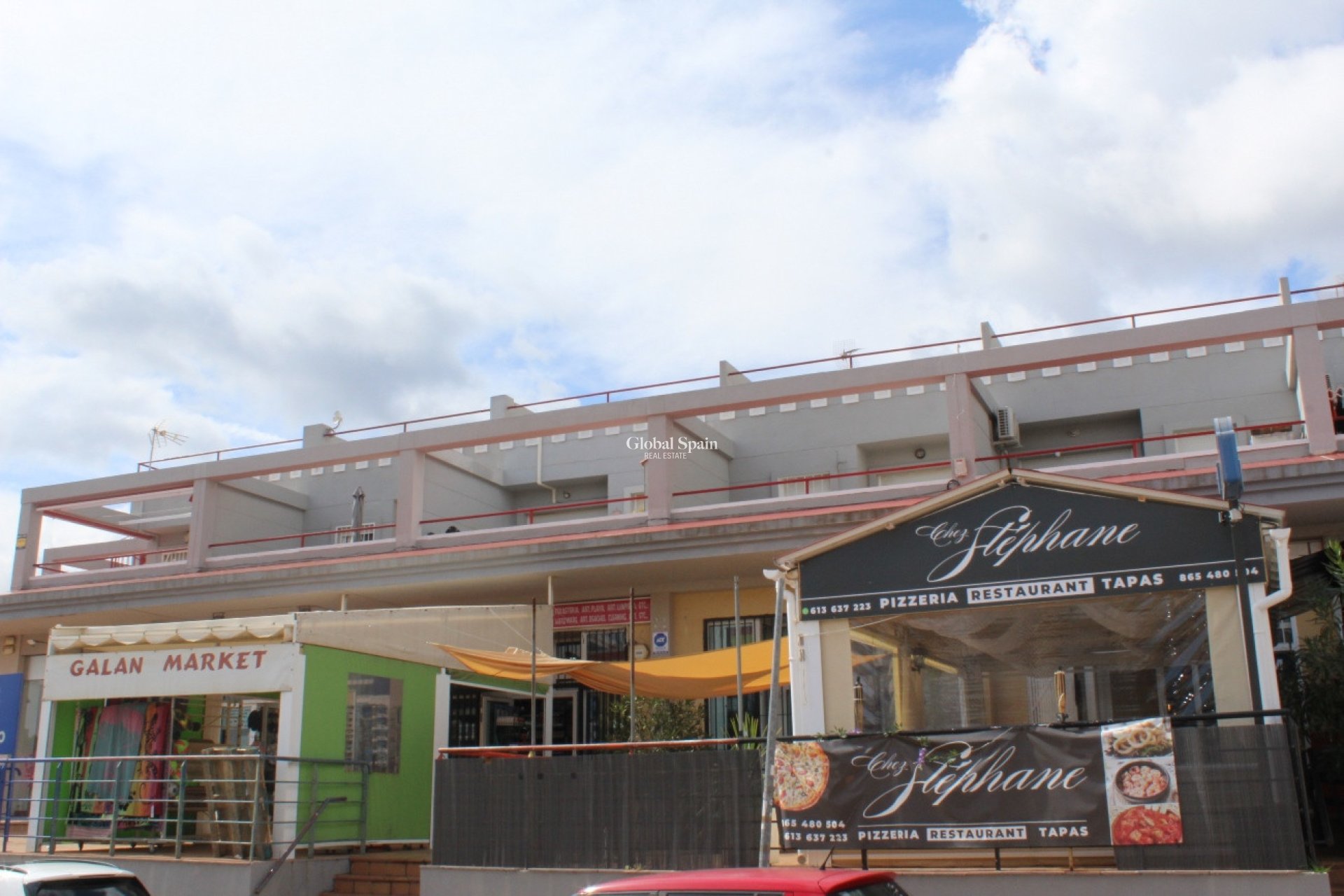 Wederverkoop - PENTHOUSE -
VILLAMARTÍN - Costa Blanca