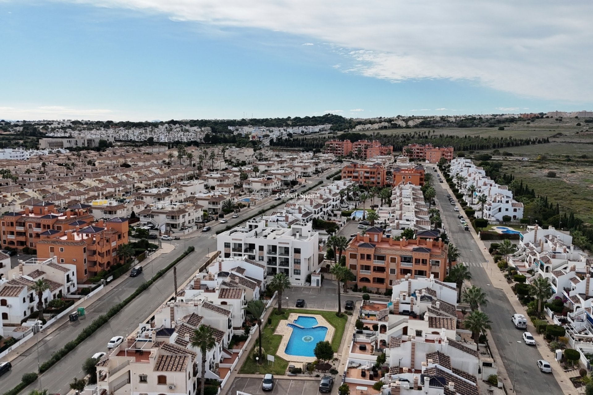 Wederverkoop - PENTHOUSE -
VILLAMARTÍN - Costa Blanca