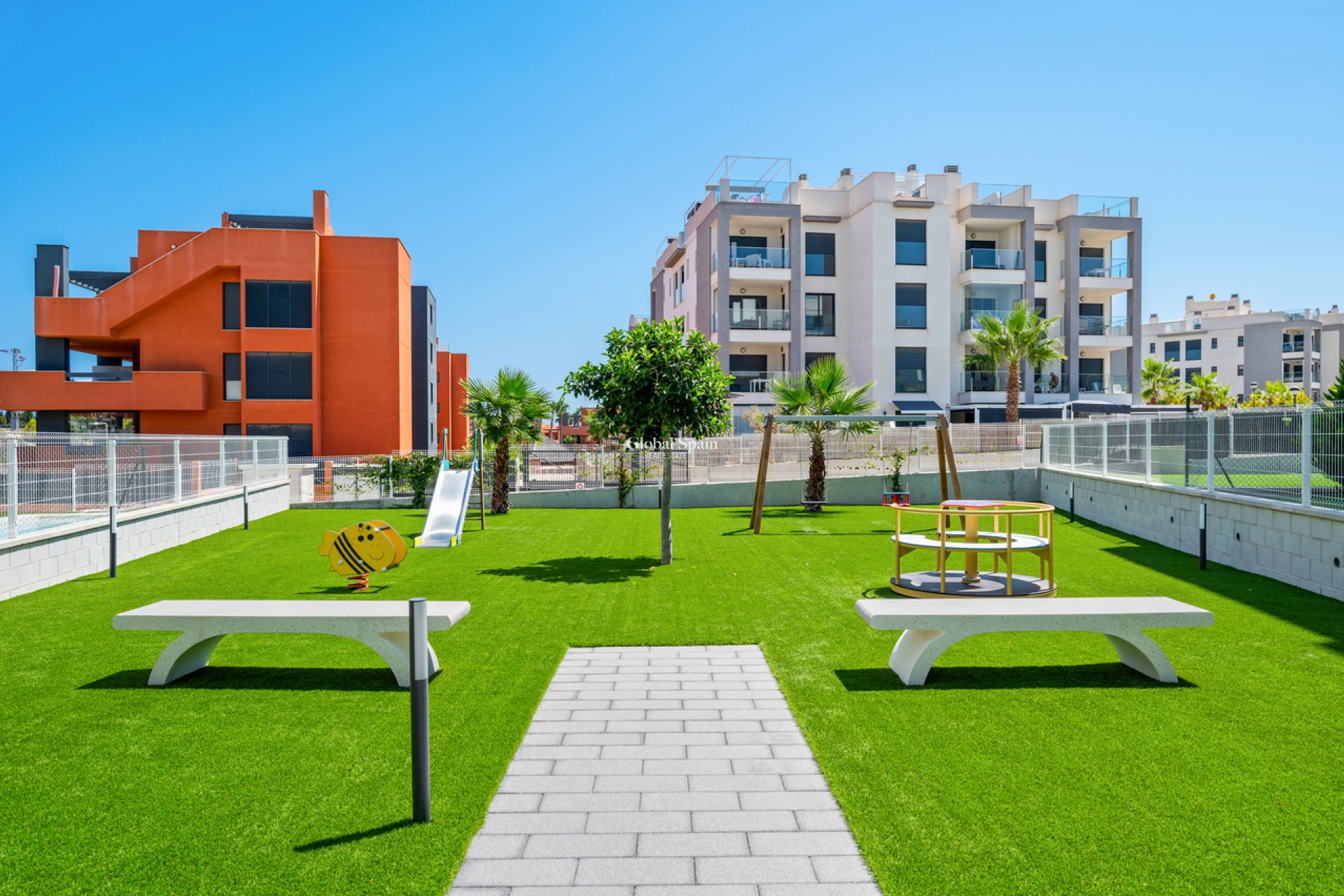 Wederverkoop - PENTHOUSE -
VILLAMARTÍN - Costa Blanca