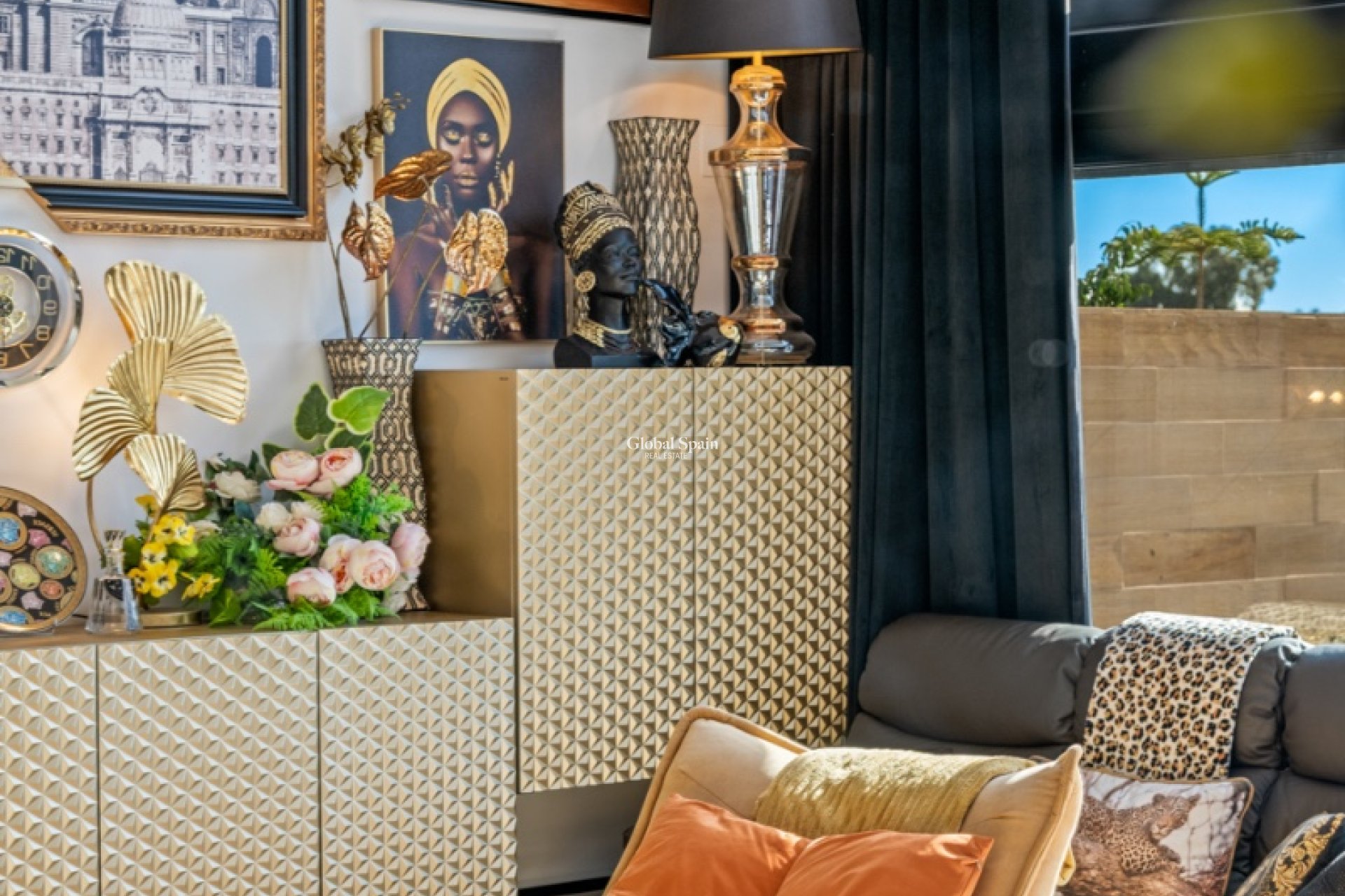 Wederverkoop - PENTHOUSE -
VILLAMARTÍN
