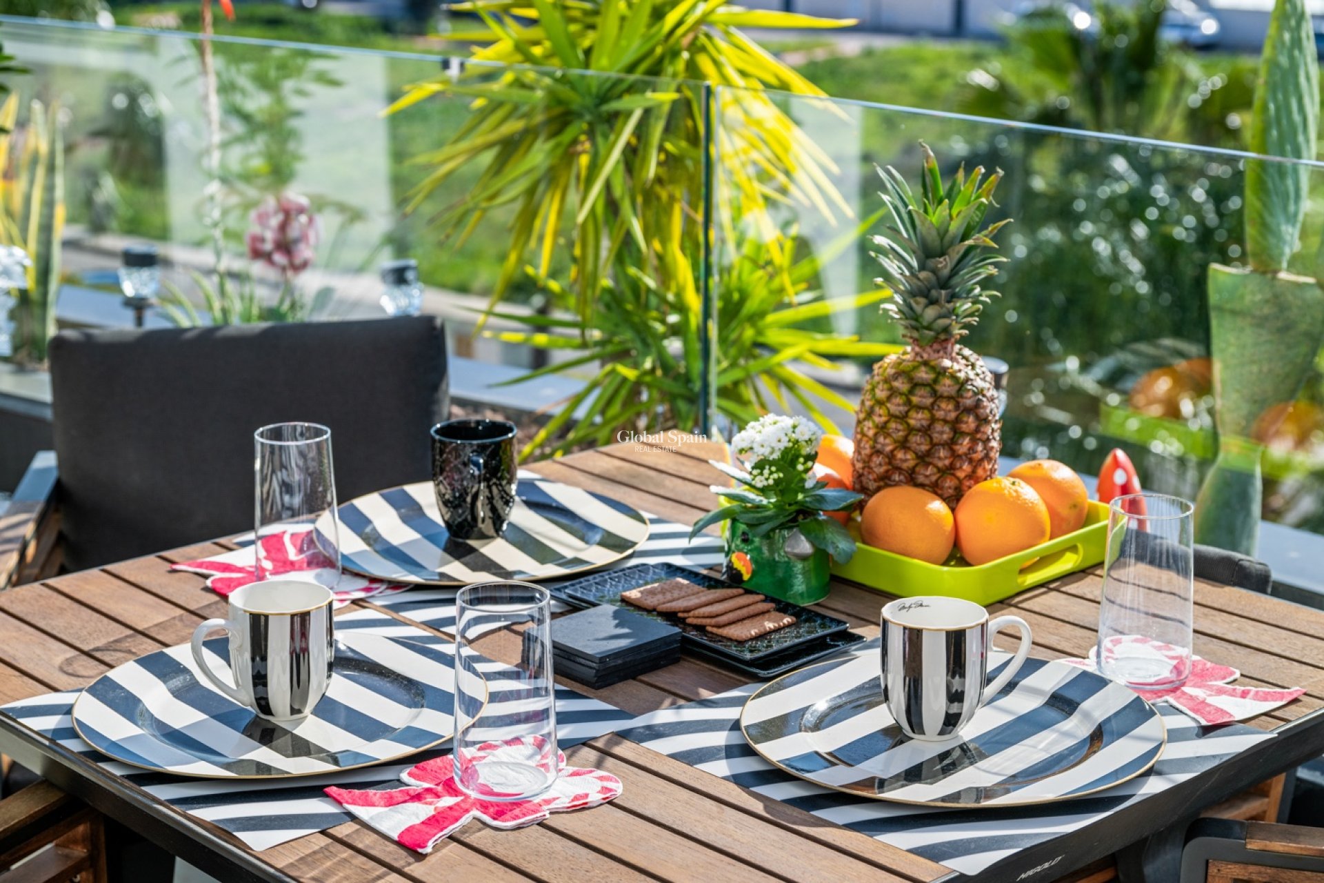 Wederverkoop - PENTHOUSE -
VILLAMARTÍN