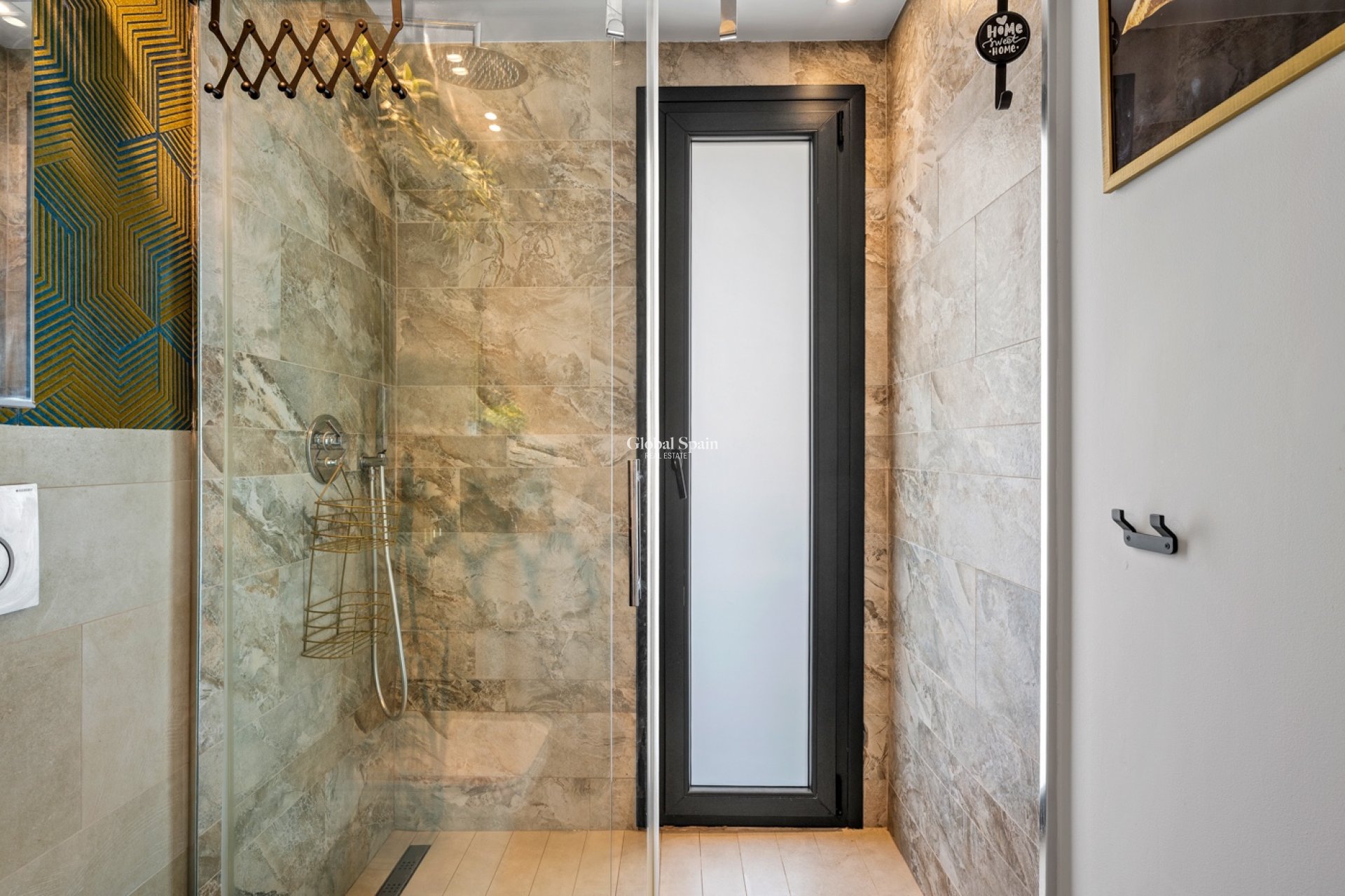 Wederverkoop - PENTHOUSE -
VILLAMARTÍN