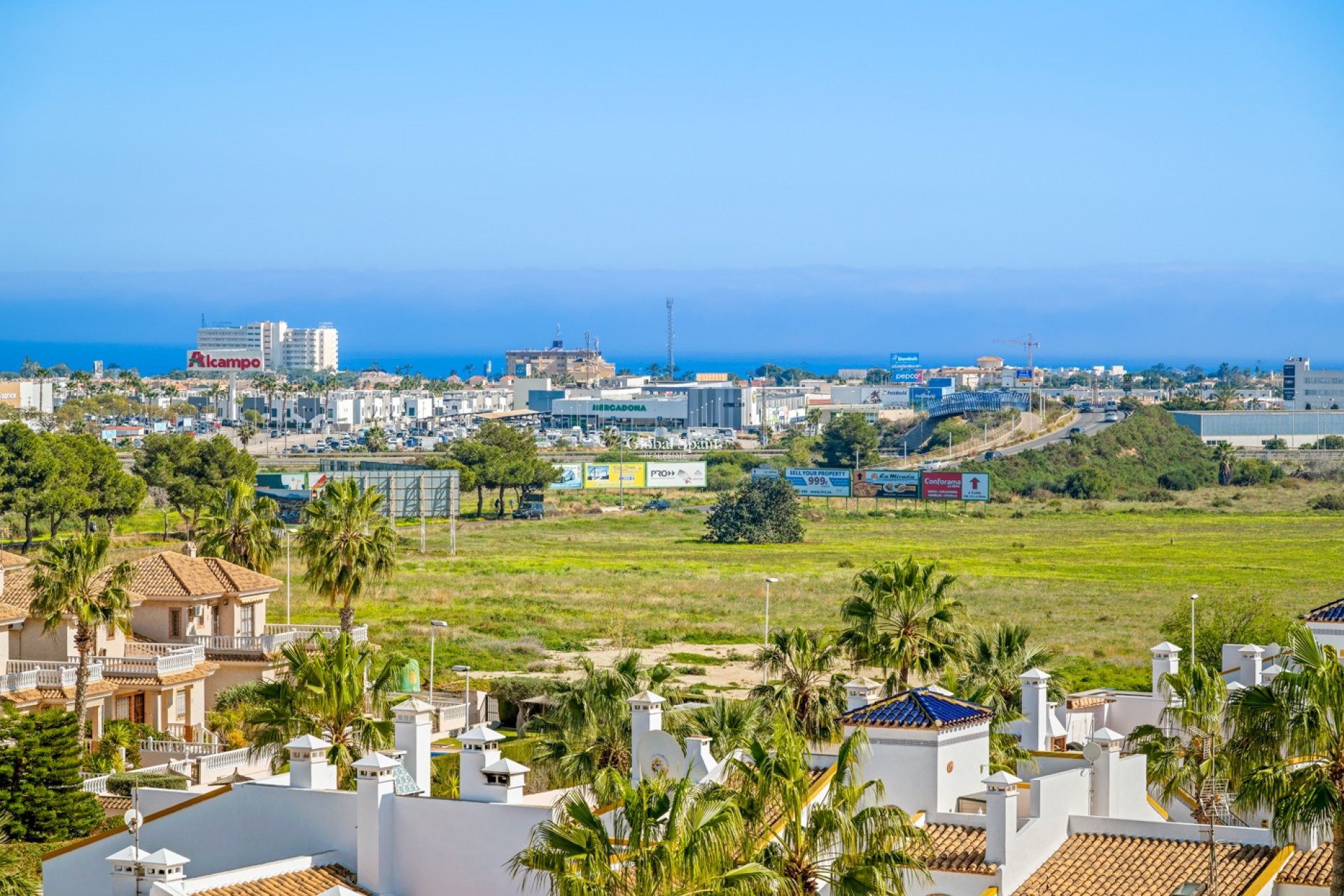 Wederverkoop - PENTHOUSE -
VILLAMARTÍN