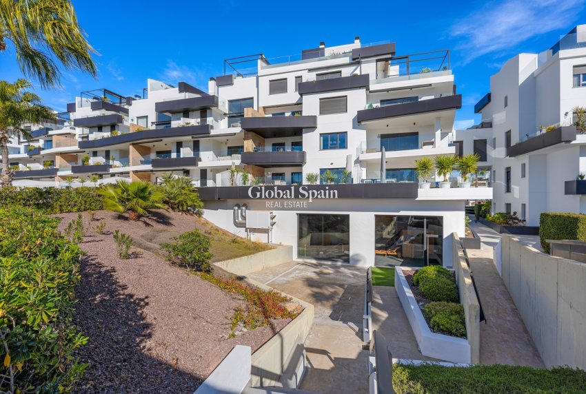 Wederverkoop - PENTHOUSE -
VILLAMARTÍN