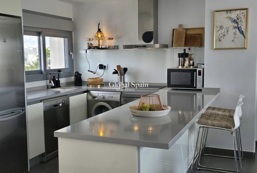 Wederverkoop - PENTHOUSE -
VISTABELLA GOLF  - Vistabella Golf Entre Naranjos