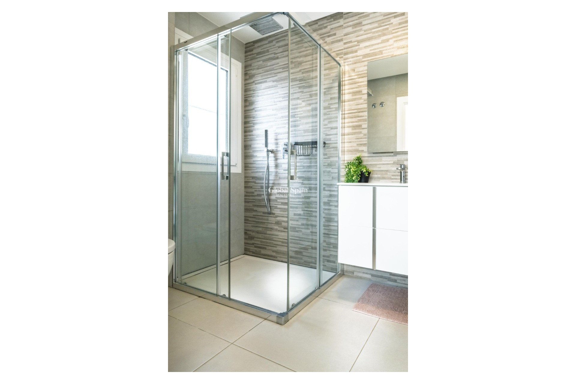 Wederverkoop - Quad Huis -
TORREVIEJA - Aguas Nuevas