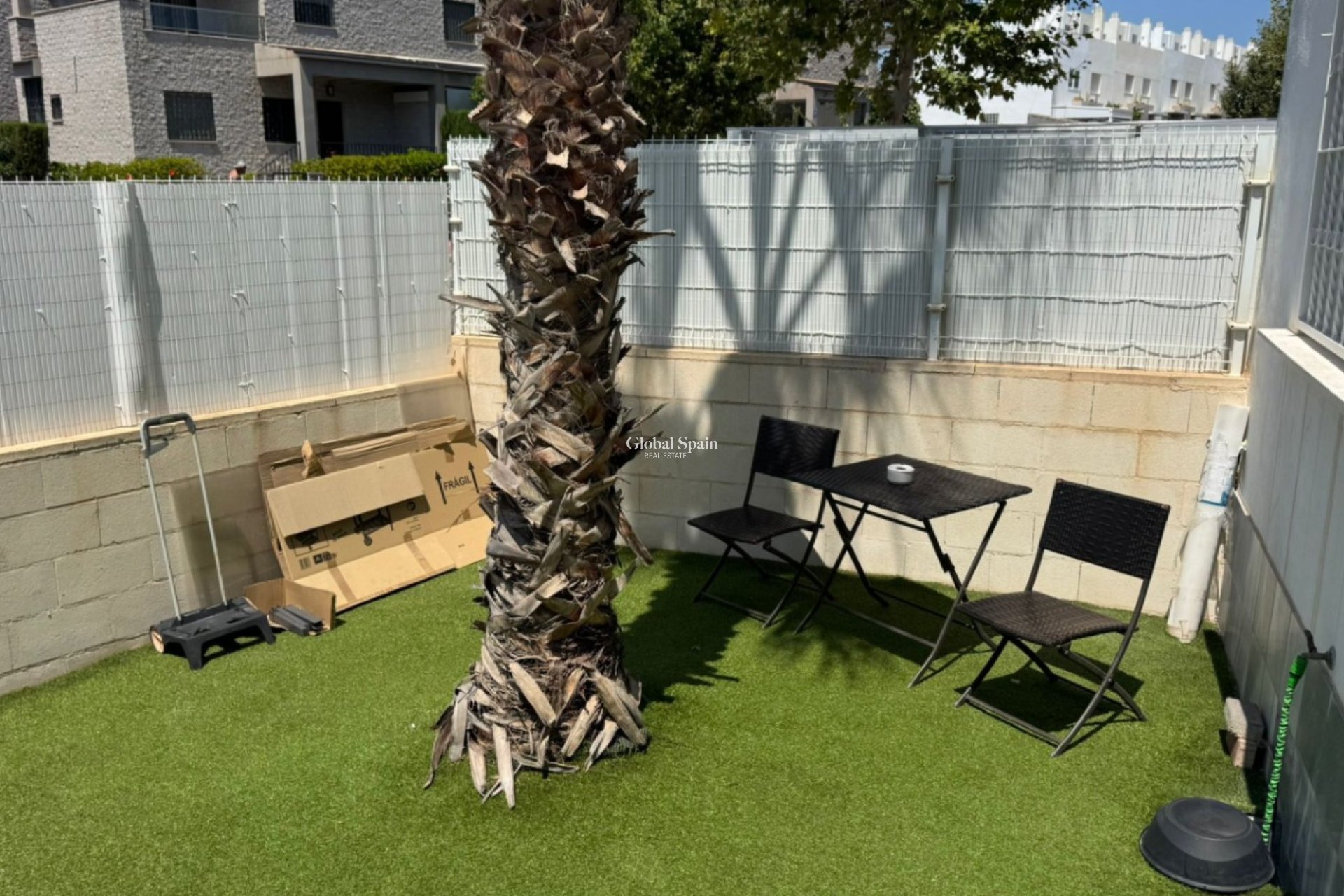 Wederverkoop - Rijtjeshuis -
TORREVIEJA - Costa Blanca Sur