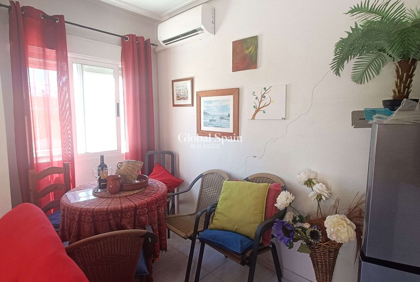 Wederverkoop - Vierling -
ORIHUELA COSTA - El Galan/Las Filipinas