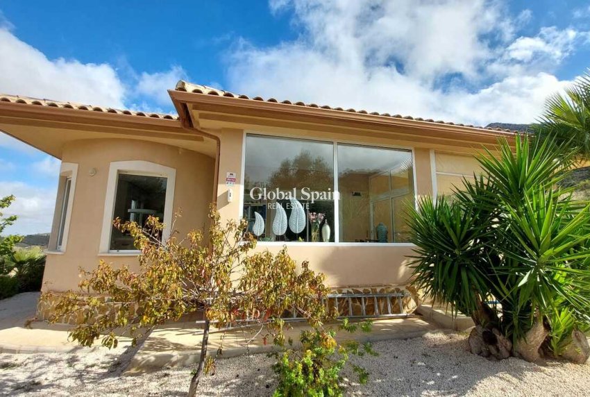 Wederverkoop - VILLA -
ABANILLA - La Zarza