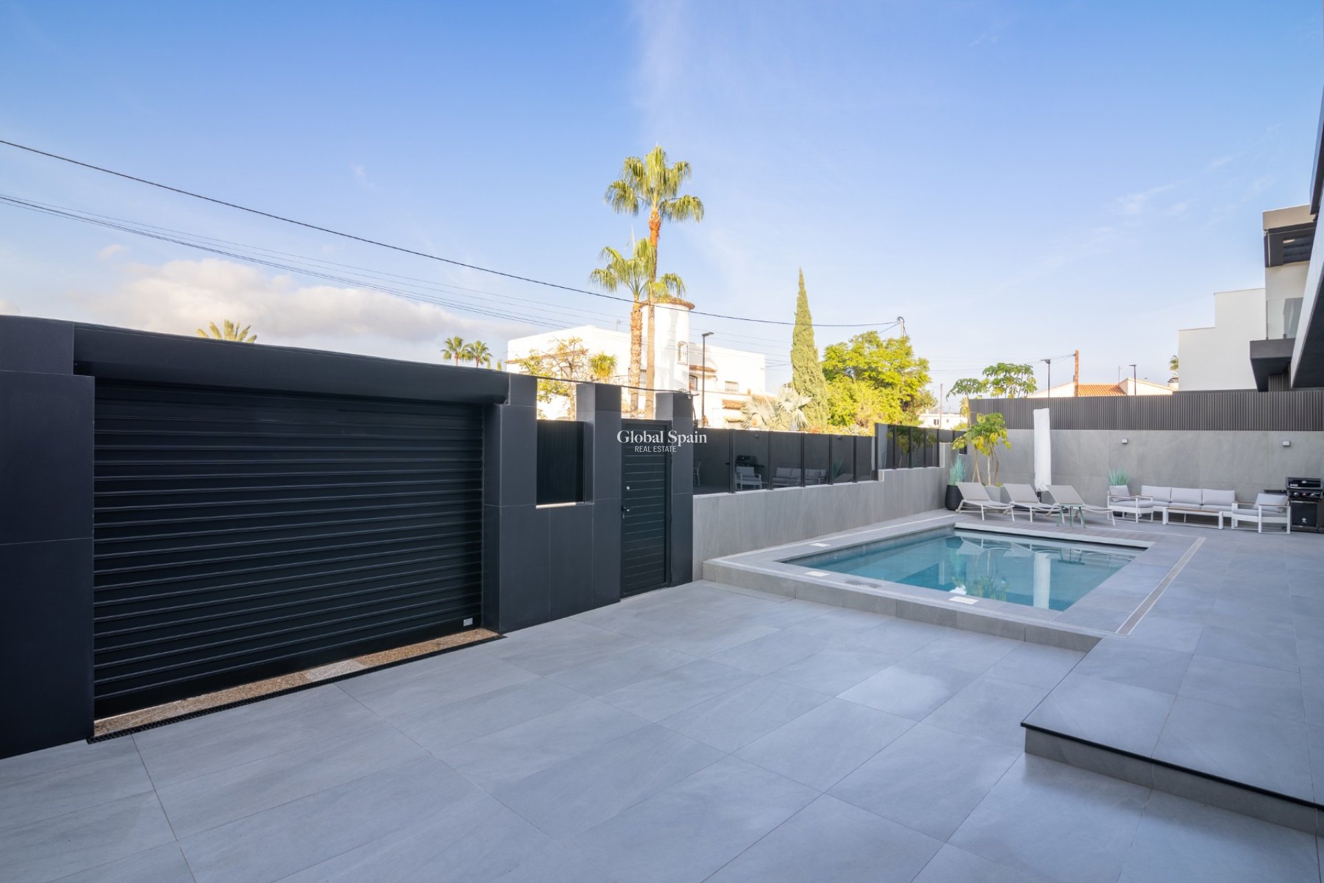 Wederverkoop - Villa -
Albir - center