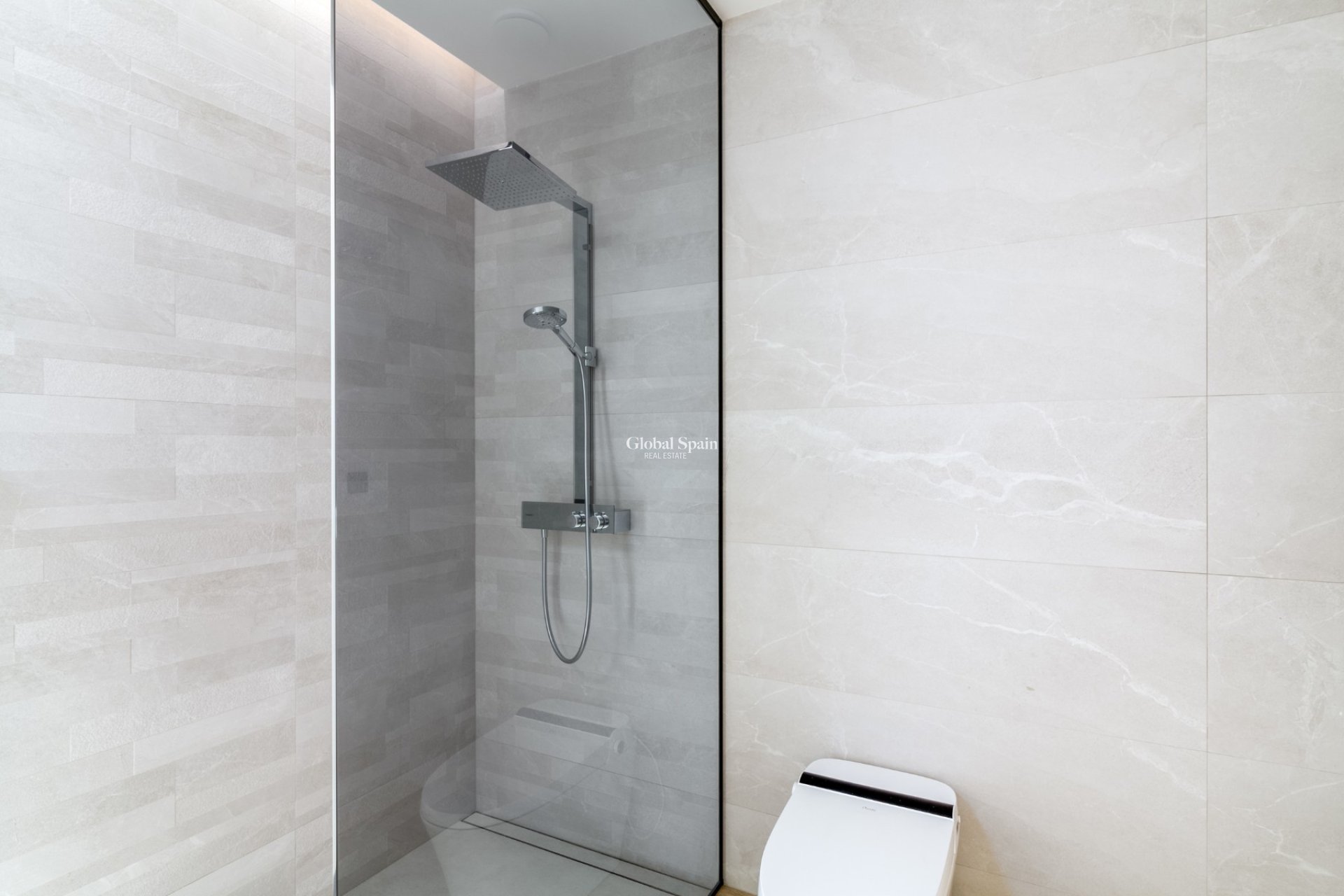 Wederverkoop - Villa -
Albir - center