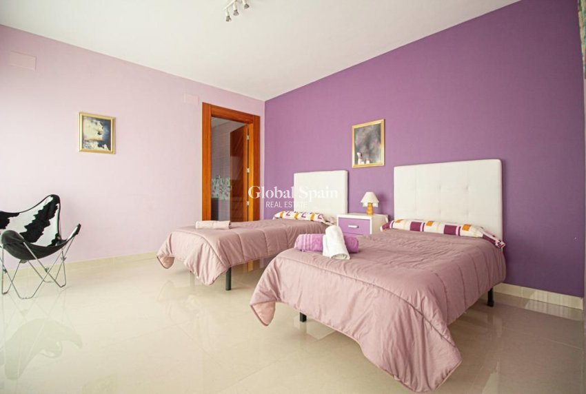 Wederverkoop - VILLA -
ALFAZ DEL PI - Albir