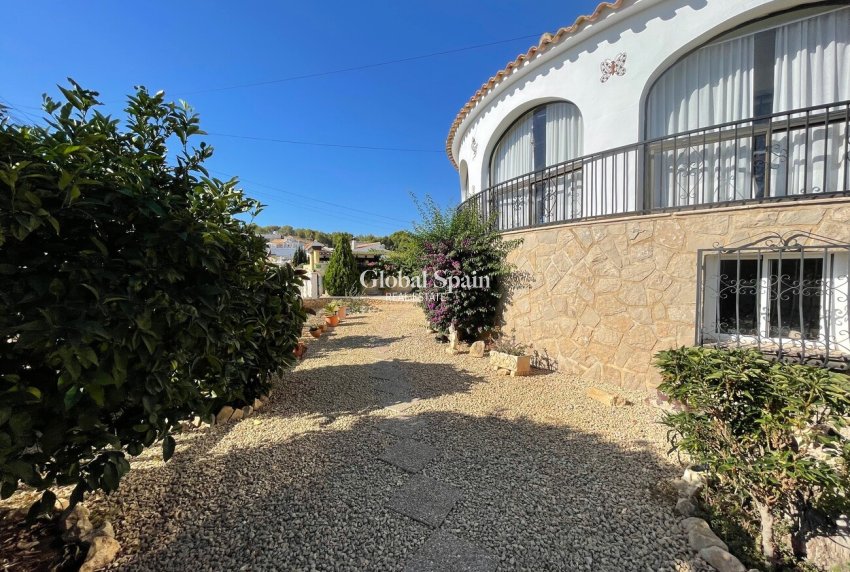 Wederverkoop - VILLA -
ALFAZ DEL PI - Costa Blanca