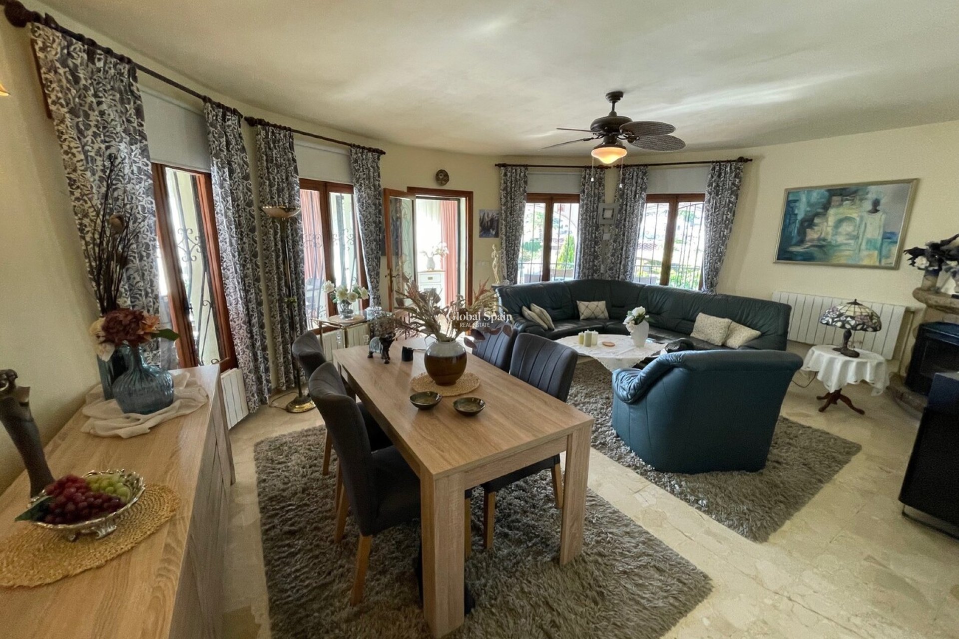 Wederverkoop - VILLA -
ALFAZ DEL PI - Costa Blanca