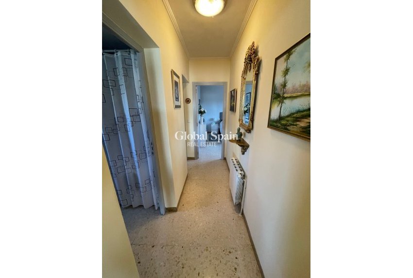 Wederverkoop - VILLA -
ALFAZ DEL PI - Costa Blanca