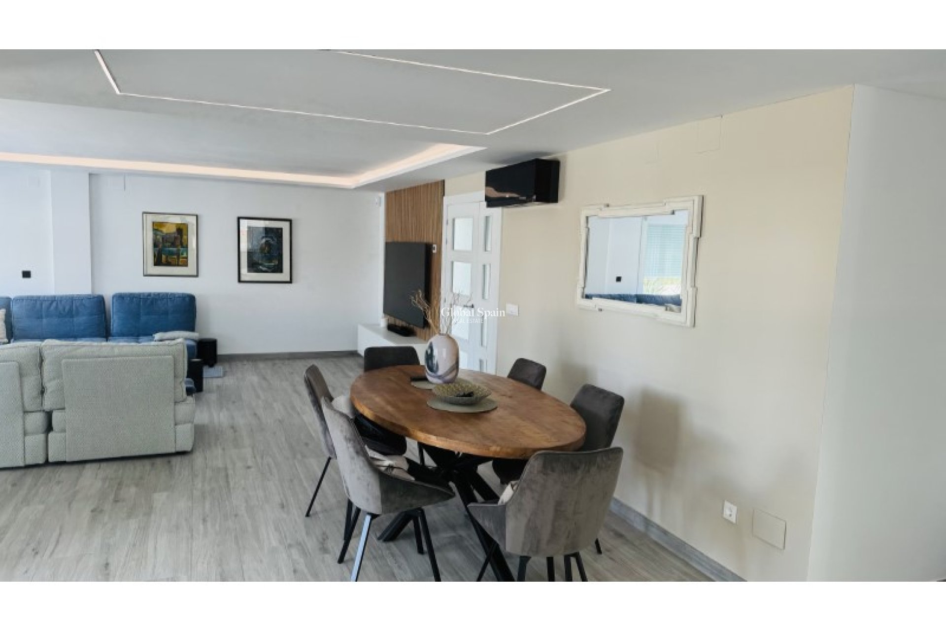 Wederverkoop - VILLA -
ALFAZ DEL PI - Costa Blanca