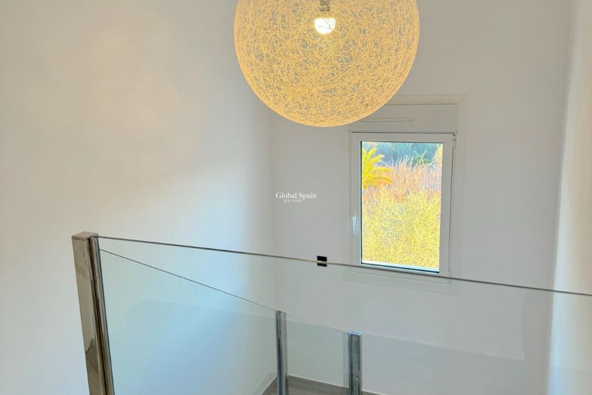 Wederverkoop - VILLA -
ALFAZ DEL PI - Costa Blanca