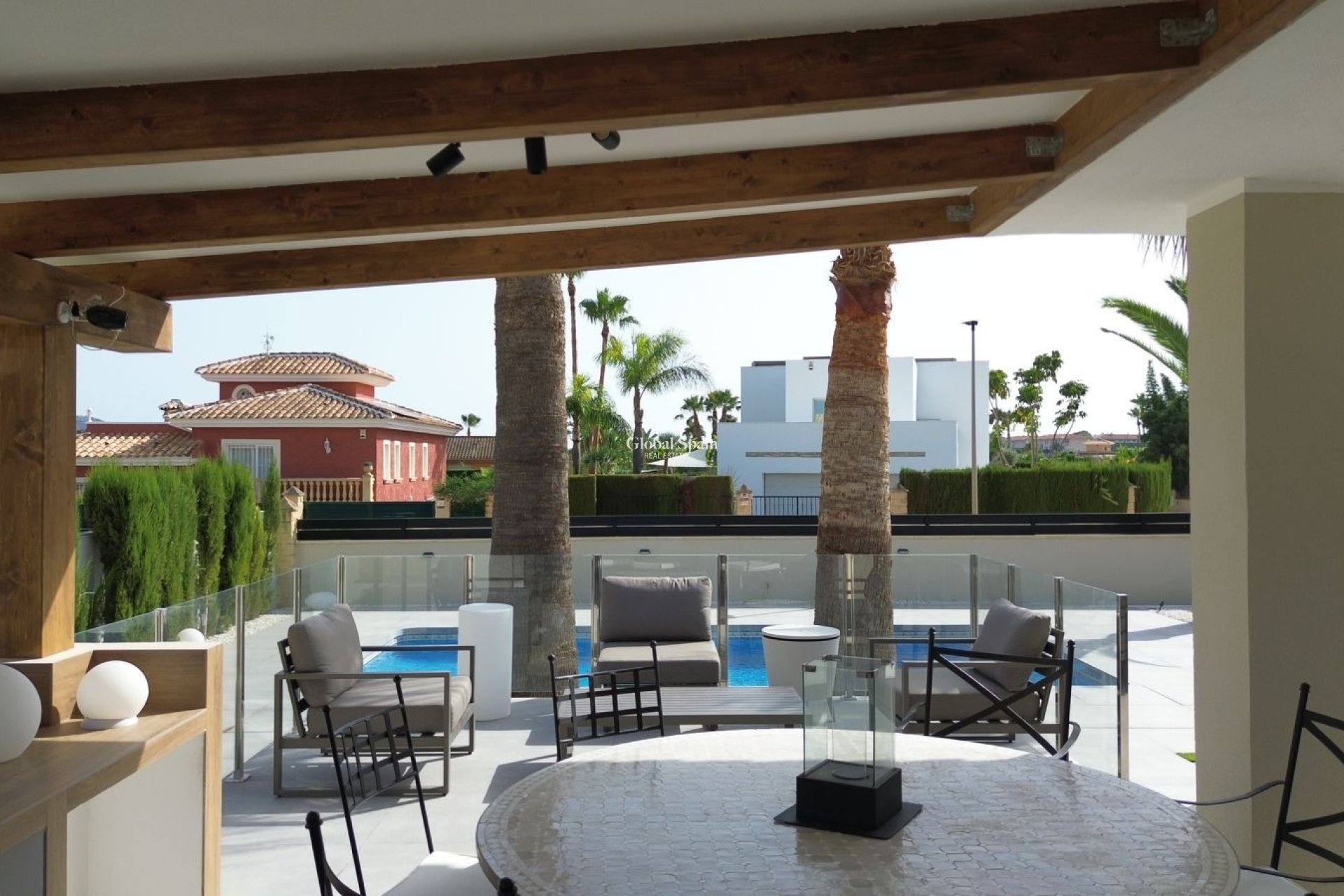 Wederverkoop - VILLA -
ALFAZ DEL PI - Costa Blanca