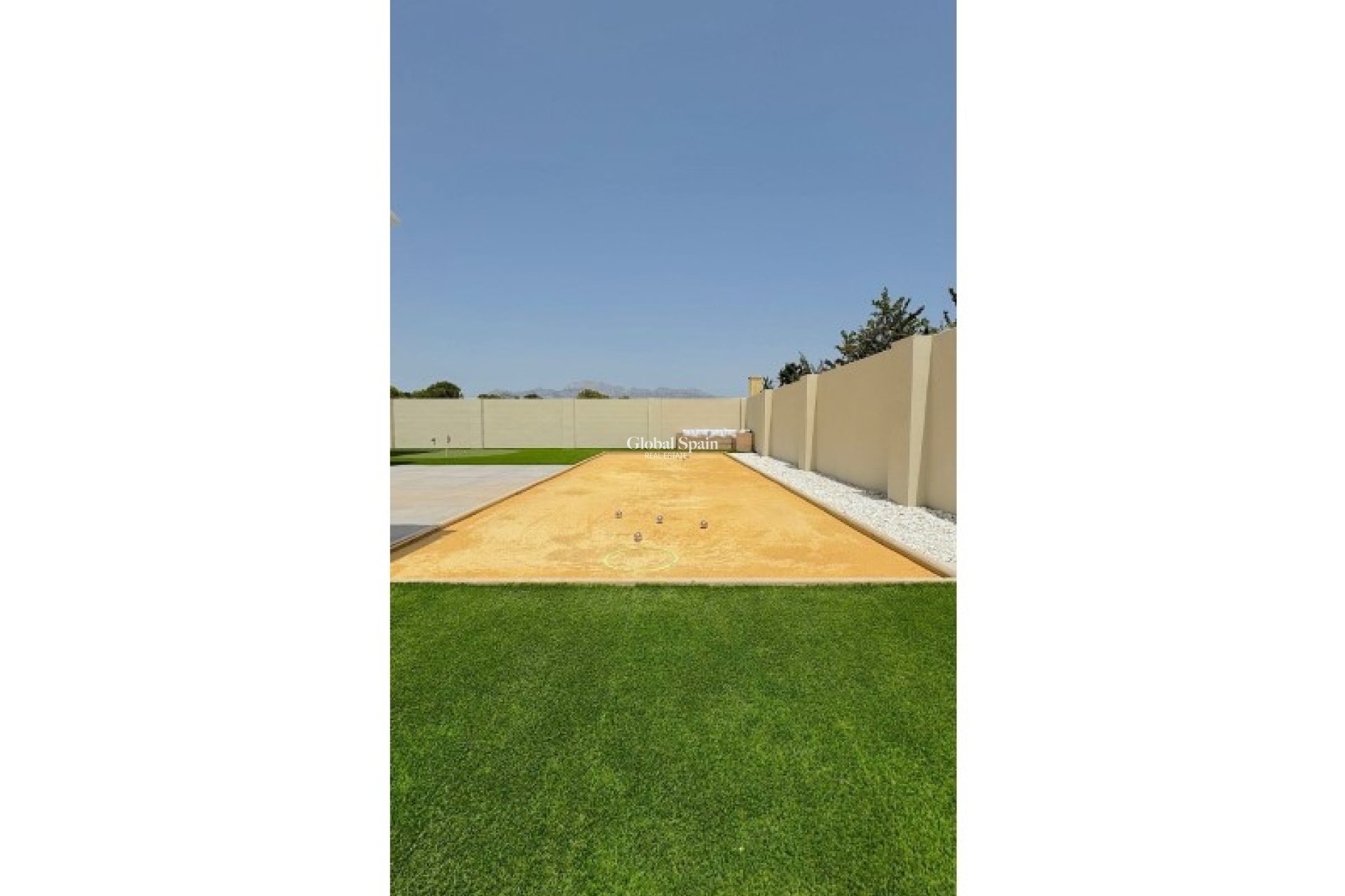 Wederverkoop - VILLA -
ALFAZ DEL PI - Costa Blanca