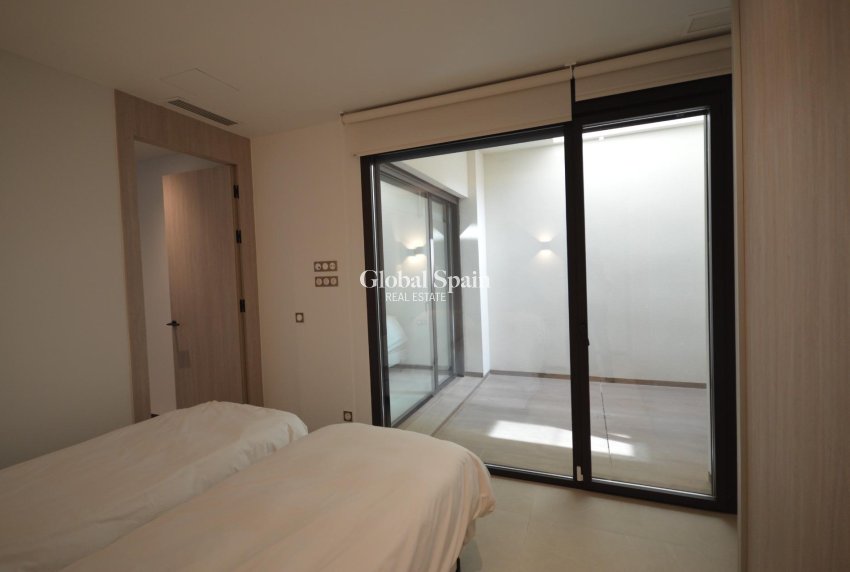 Wederverkoop - VILLA -
ALGORFA - Comunidad valenciana