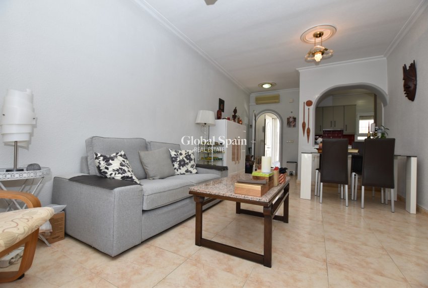 Wederverkoop - VILLA -
ALGORFA - Inland