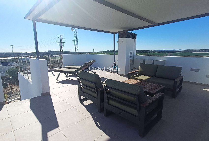 Wederverkoop - VILLA -
ALGORFA - Inland