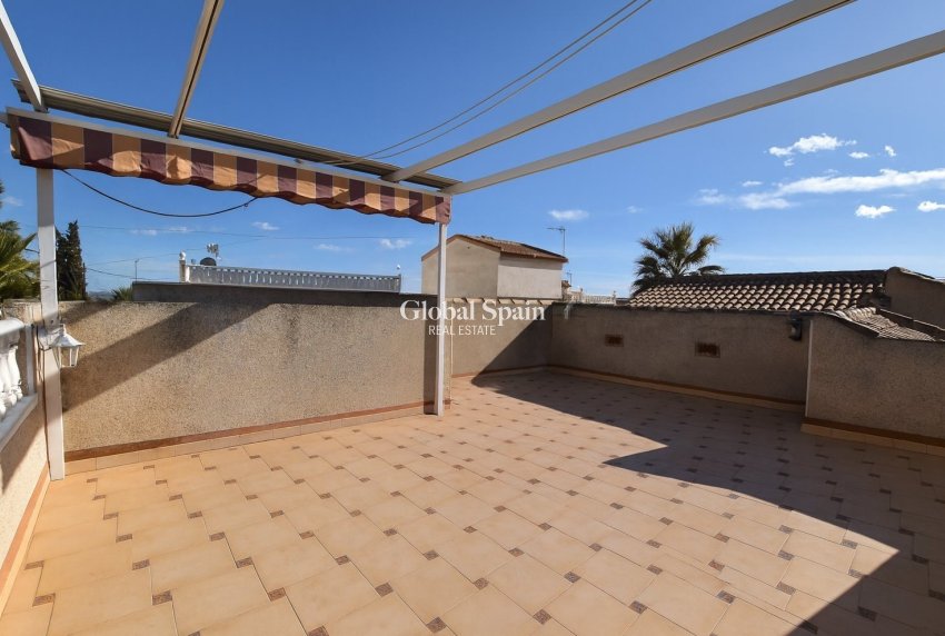 Wederverkoop - VILLA -
ALGORFA - Inland