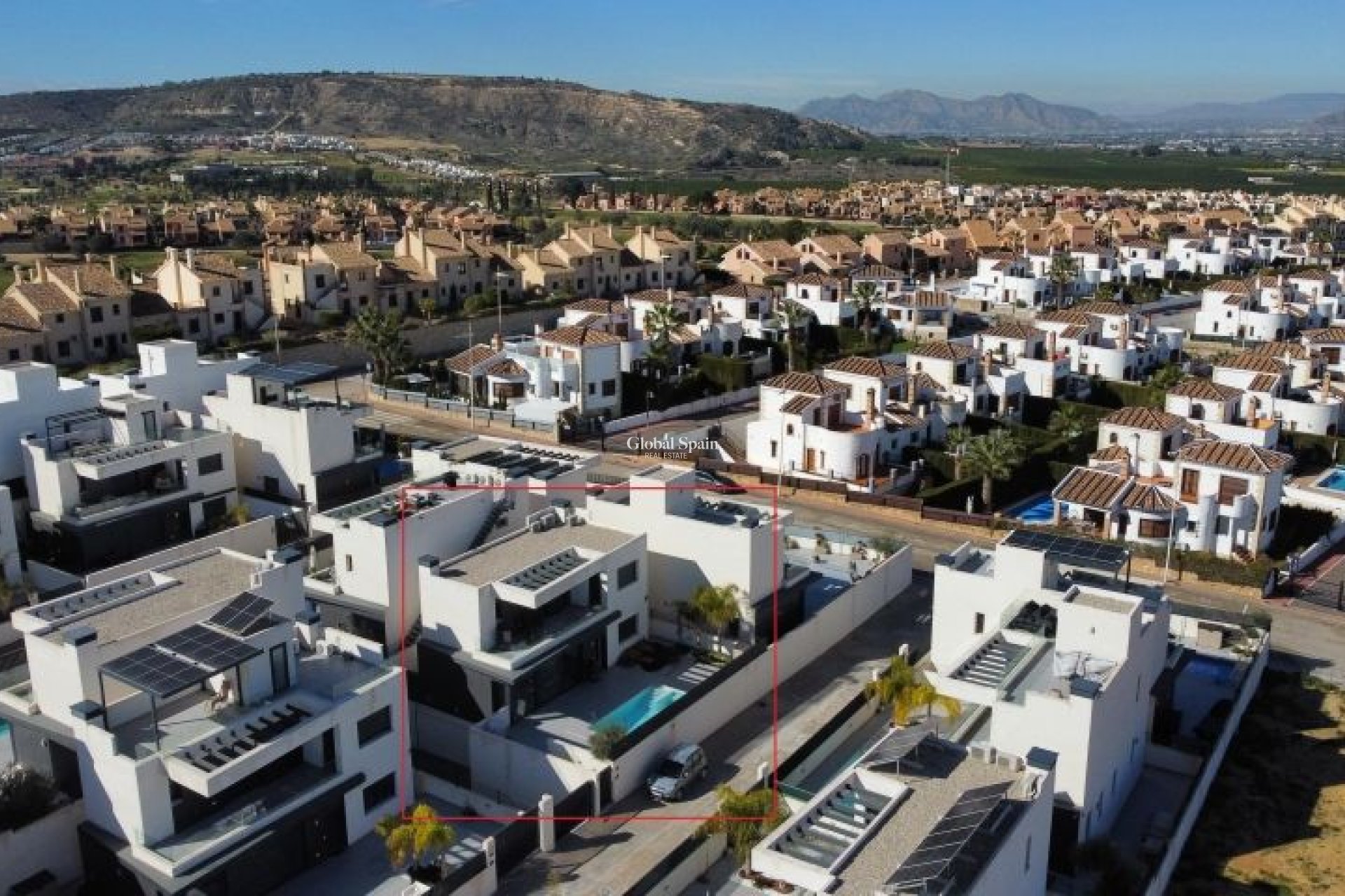 Wederverkoop - VILLA -
ALGORFA - Inland