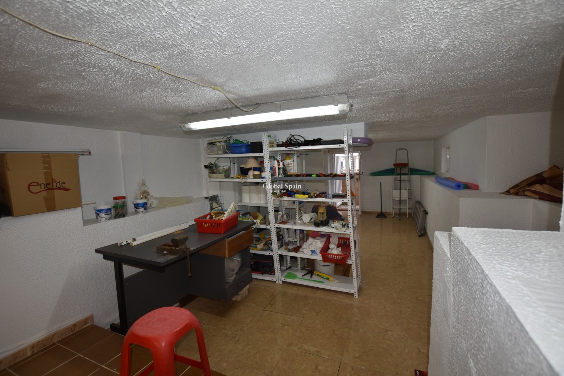 Wederverkoop - VILLA -
ALGORFA - Inland