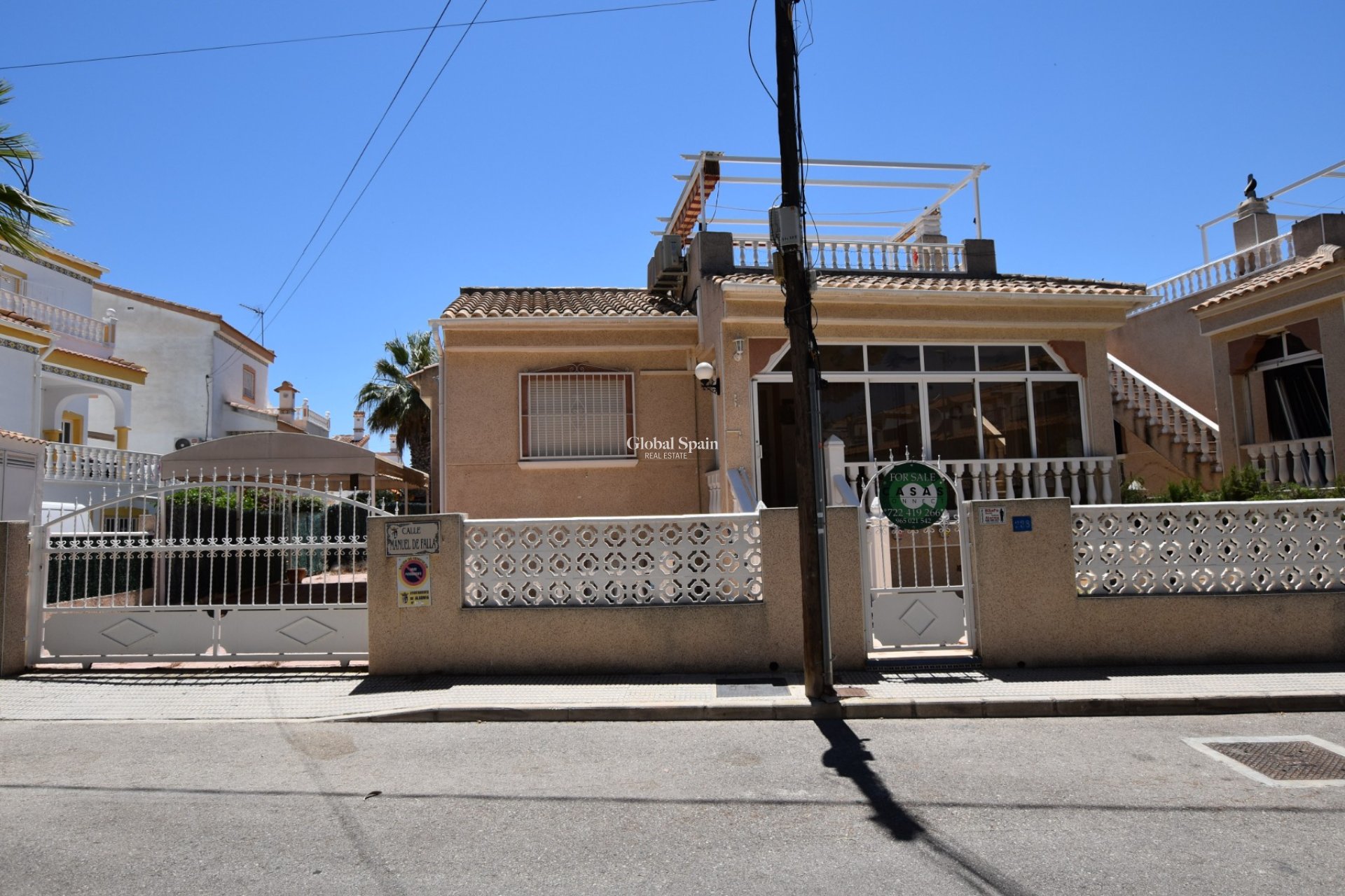 Wederverkoop - VILLA -
ALGORFA - Inland
