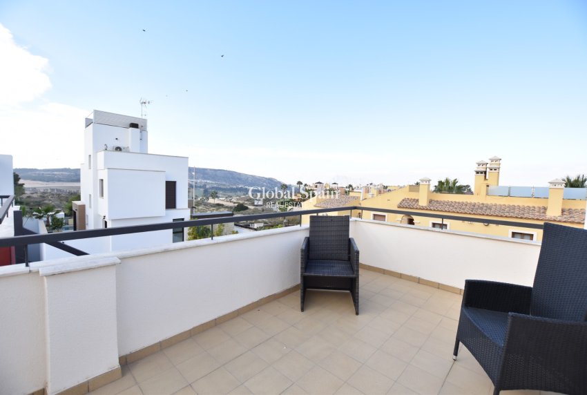 Wederverkoop - VILLA -
ALGORFA - Inland